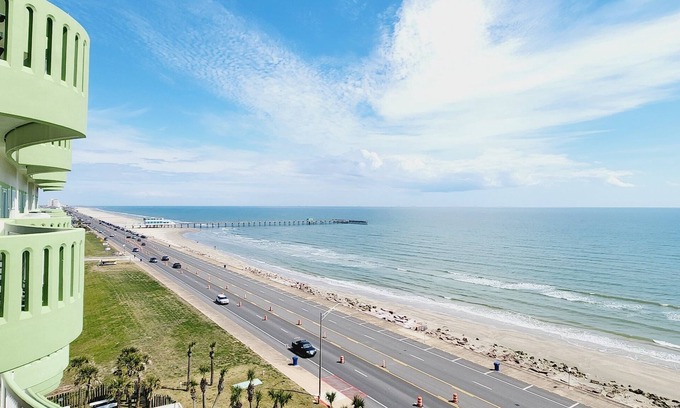 Galveston Condo | Oceanfront Condo-180 Gulf Views