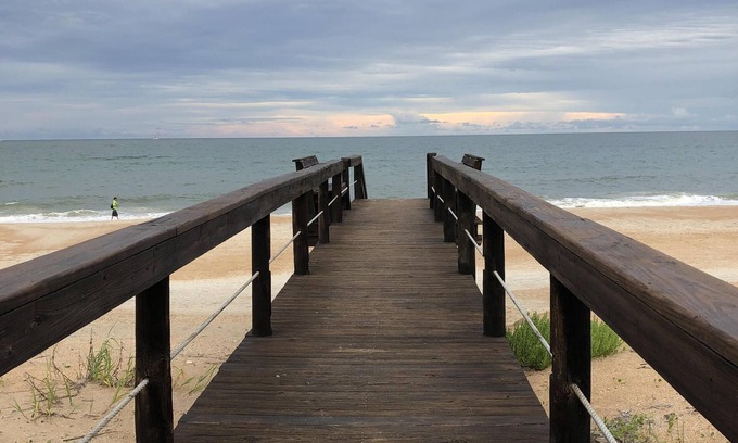 Vilano Beach Condo | Oceanfront condo on quiet Vilano Beach