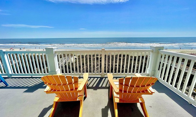 Isle of Palms Condo | Oceanfront Condo. Top Floor Unit. Walking Distance to Everything.