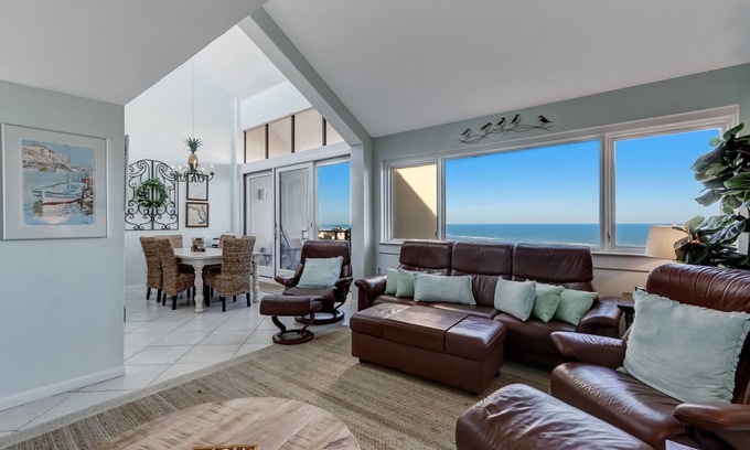 Fernandina Beach Condo | Oceanfront Condo, Beachwalker 1156 2br/2ba w/loft