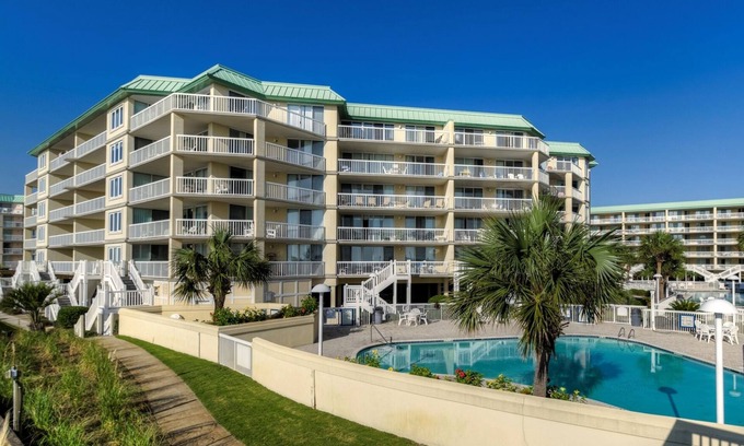 Litchfield by the Sea Condo | Oceanfront condo with pool access at Litchfield By the Sea! Brand new kitchen and bathroom in 2020!