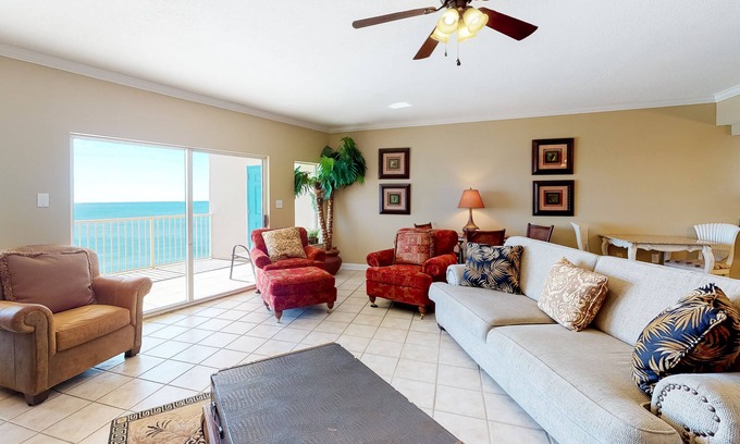 Orange Beach Condo | Oceanfront Condo w/Balcony, Free WiFi, Shared Pool, Gym, Sauna, and Sports Court