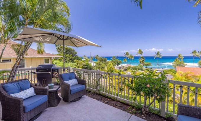 Kailua-Kona Condo | Oceanfront condo with resort amenities, stunning views, and top-notch comfort
