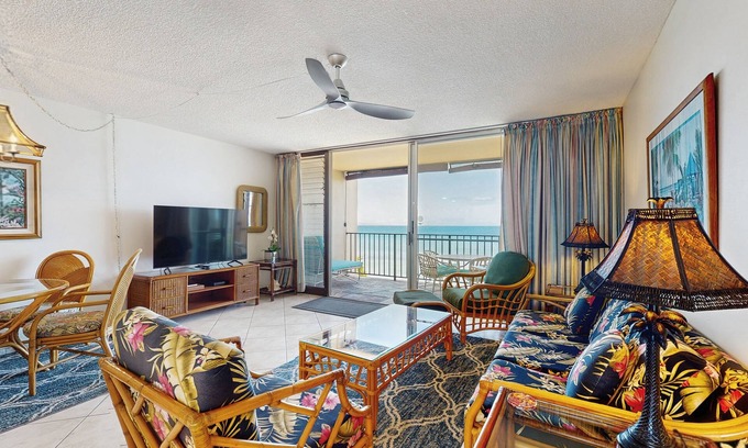 Honokowai Condo | Oceanfront condo with ocean views, balcony, pool
