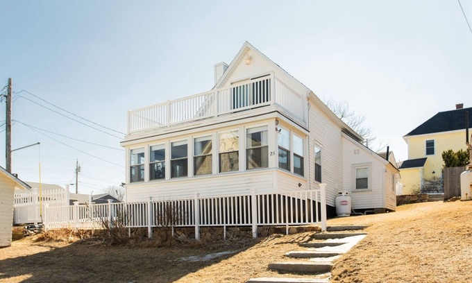 York Beach House | Oceanfront Cottage - Steps from Short Sands Beach!