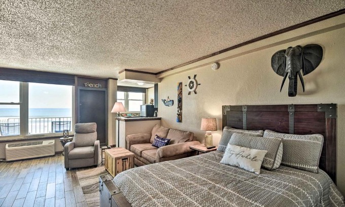 East Daytona Apartment | Oceanfront Daytona Beach Condo with New Pool!