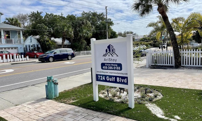 Madeira Beach House | Oceanfront Getaway, boat dock with lift and dock - Heated pool is an option