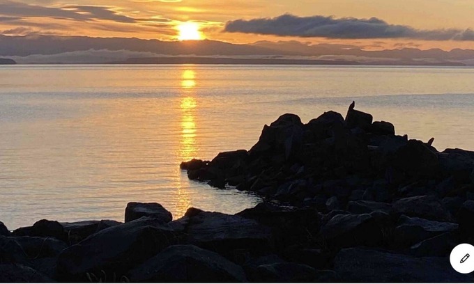 Campbell River House | Oceanfront Home with Private Beach **New Listing**
