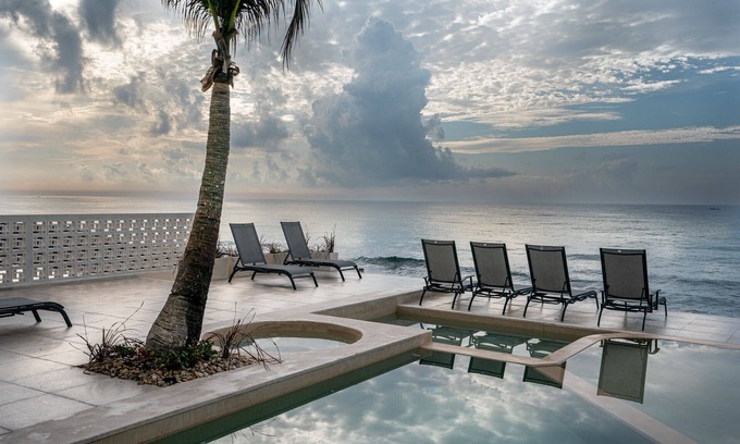 Puerto Aventuras Villa | Oceanfront Home w/private pool!
