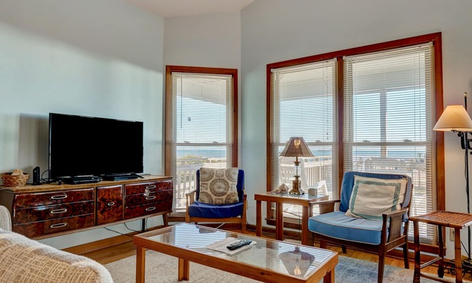 Holden Beach House | Oceanfront Home w/Incredible Views, Private Boardwalk to the Beach, & Free WiFi
