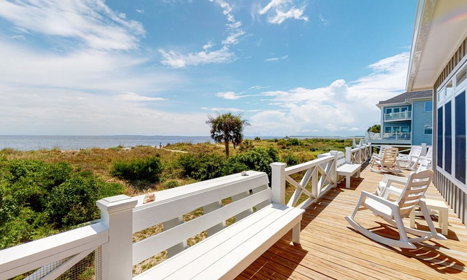 Edisto Island House | Oceanfront home with beach access, great ocean view, deck, screened porch, WiFi
