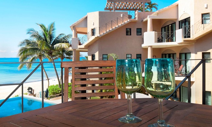 Centro Condo | Oceanfront Luxury 3bdr Condo - Luna Encantada A2