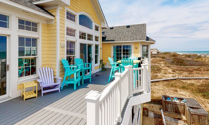 Buck Island House | Oceanfront luxury on Buck Island with private hot tub & pools - walk to beach