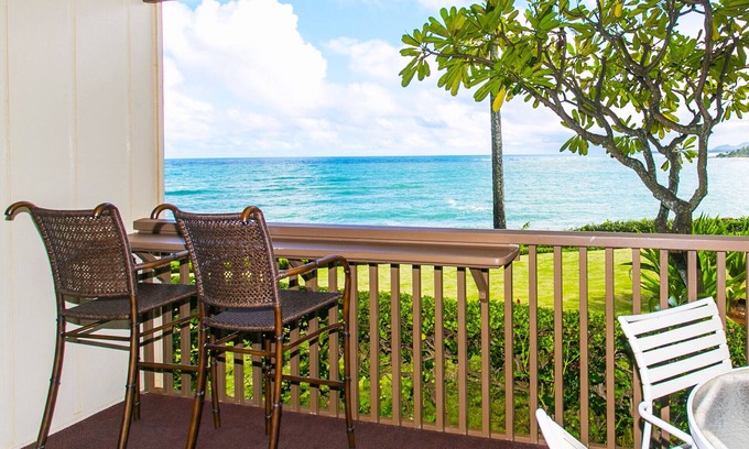 Wailua House Lots Condo | Oceanfront, newly renovated. As low as $220/night.
