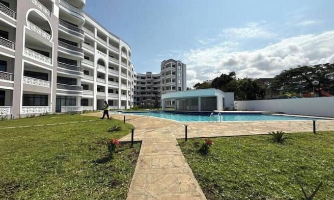 Mombasa Apartment | Oceanfront Oasis