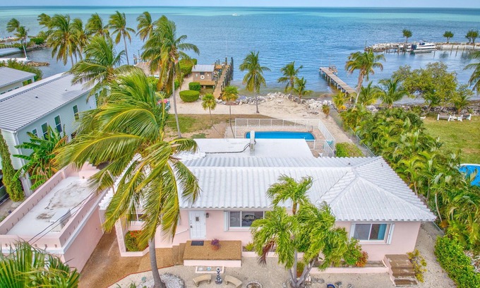 Marathon House | Oceanfront, Private Pool, Kayaks, 110’ Dock, Pet Friendly!
