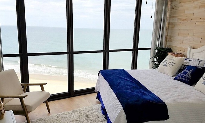 North Ocean City Condo | Oceanfront, Renovated, Zen Getaway with Linens and Amenities!