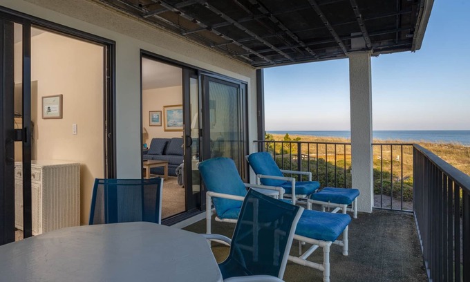Folly Field Villa | Oceanfront Sea Cloisters Family Villa | Balcony, Pool