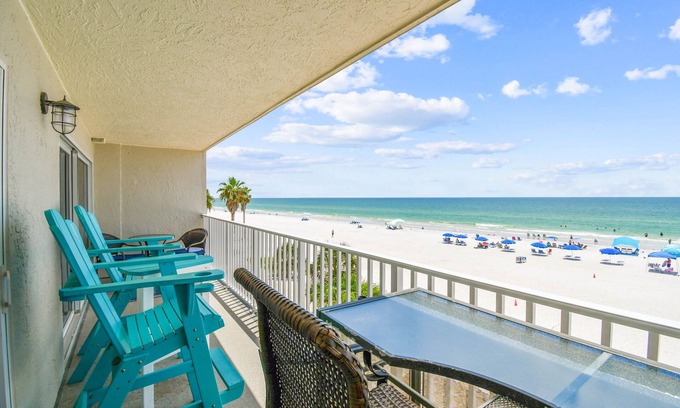 St. Petersburg - Clearwater Condo | Oceanfront Seagate 3/2 with Coastal Charm!