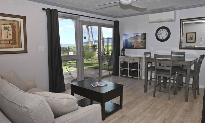 Kihei Condo | OCEANFRONT - The VIEW! The location! Kihei Sands Beachfront Condos - A9