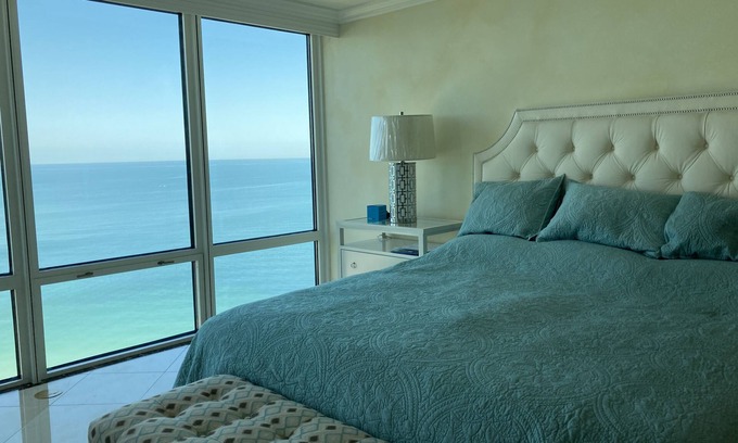 Coquina Sands House | Oceanfront totally renovated two bedrooms and two bathrooms condo