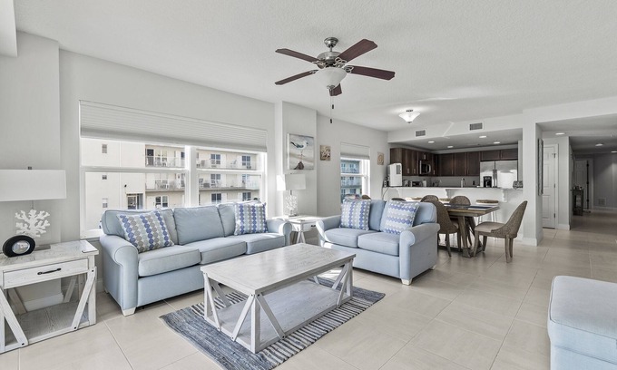 Ocean View Halifax Estates Condo | 🌊Oceanfront 4BR-Breathtaking Ocean Views-Great Amenities-Daytona Aruba 206-🌊