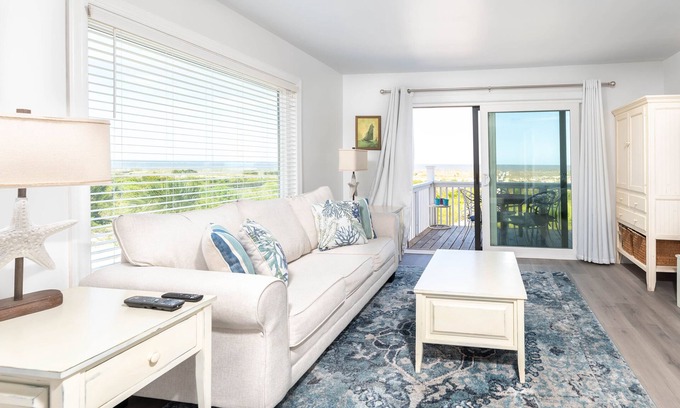 Oceanmarsh Subdivision Condo | Oceanfront Corner Unit - Unobstructed Ocean Views