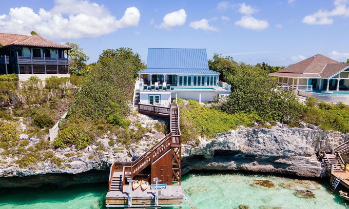 Ocean Point Villa | Oceanfront Villa - Private Dock for Snorkeling, 3 mins to Private Beach