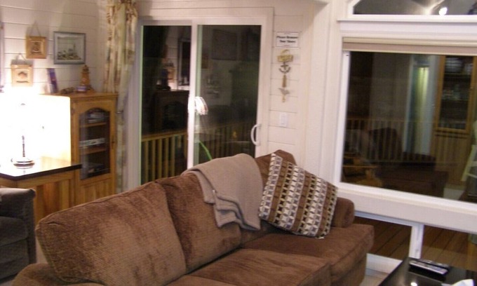 Smith River Cabin | OCEANFRONT WHITE ROCK RESORT
