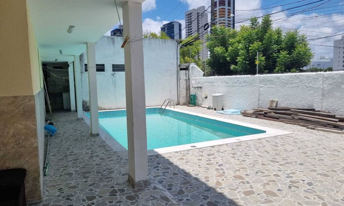 Aeroclube House | OCEANIA HOUSE WITH POOL FOR UP TO 15 PEOPLE