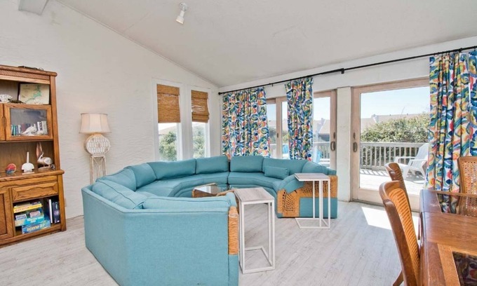 Pine Knoll Shores Condo | Oceans #12, Oceanside Condo in Pine Knoll Shores, NC!