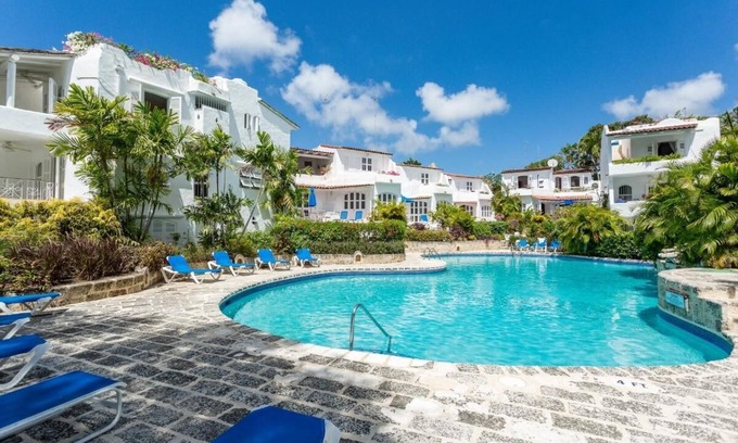 Merlin Bay Villa | Oceans Edge, Merlin Bay, St James by Personal Villas - Lush Tropical Landscaping