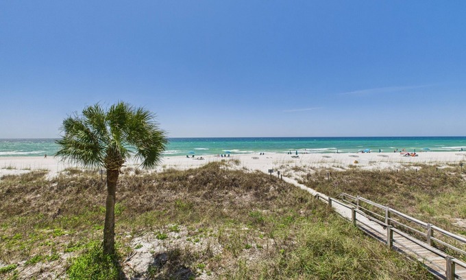 Sunnyside Condo | "Oceans Sunset" #10-Sleeps 7-Ocean Views
