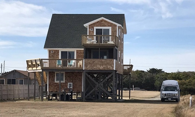 Rodanthe Cottage | Oceanside 3 Bedroom, 2 Bath home with Excellent Ocean & view.