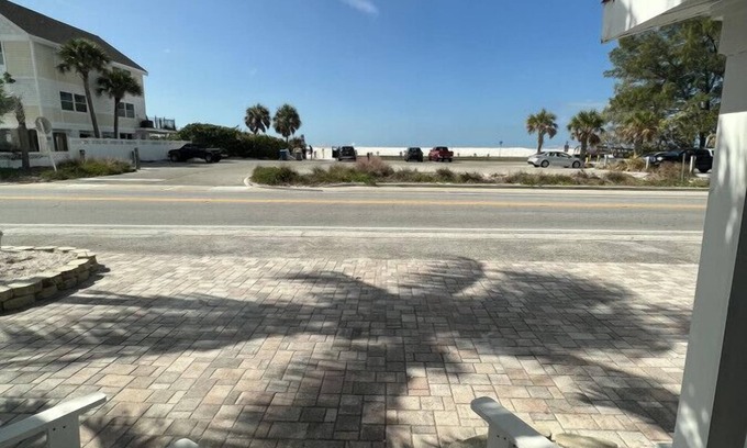 Sunset Beach House | Oceanview daydream 2BR cottage #7