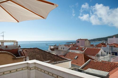 Sesimbra Apartment | Oceanview Hideaway - 2 Bedroom Apartment in Sesimbra