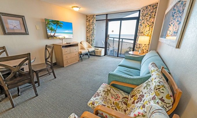 Myrtle Beach Condo | Oceanview Landmark,King Bed,Handicap Accessibility