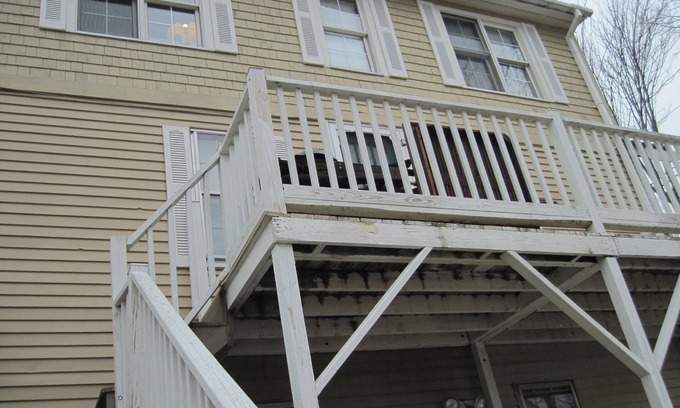 Old Orchard Beach Cottage | Oceanview with Large Deck, Historic Cottage