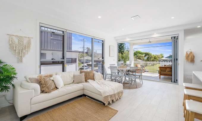 Kingscliff House | Oceanviews on Pearl