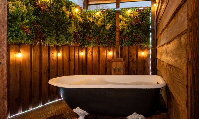 Wichenford Cabin | Ockeridge Rural Retreats