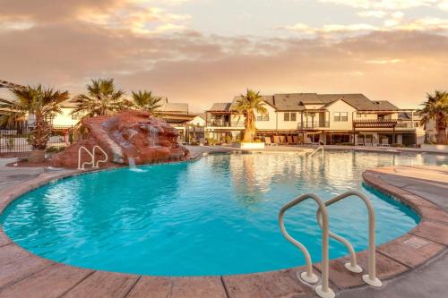 Santa Clara House | Ocotillo Springs 27 Southern Utah Adventure Paddle Boards, Kayaks, Home Gym, Community Pool and Splash Pad