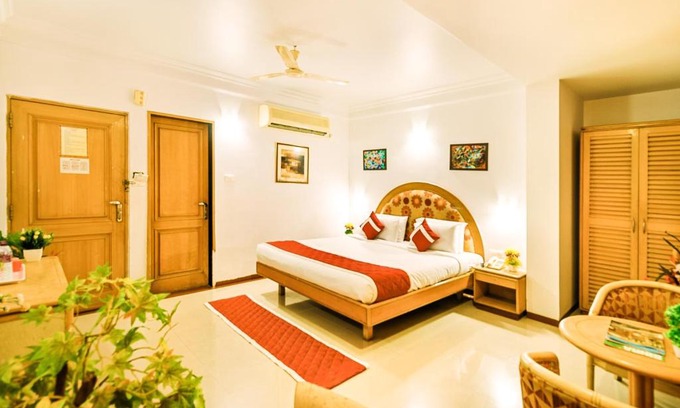 Indiranagar Hotel | Octave Crystal Heights