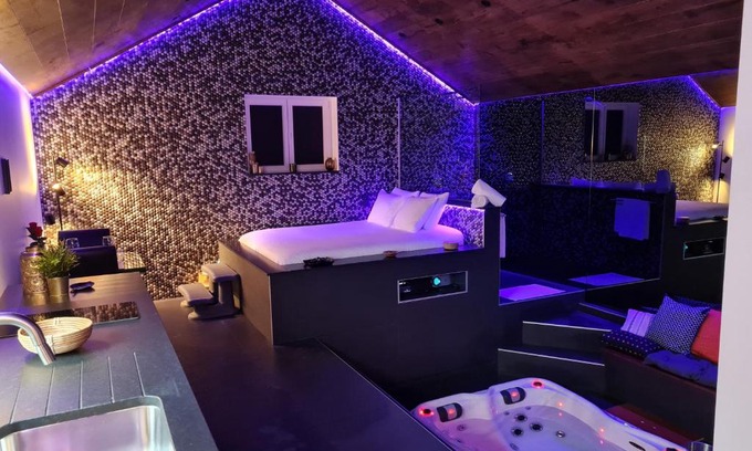 Bohon Bed & Breakfast | OCV Solè