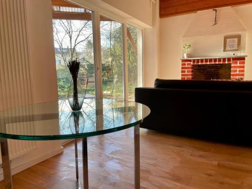 Weinheim Apartment | Odw homes - Functional workers apartment with terrace