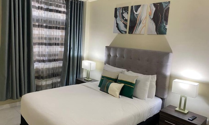 Saint Andrew Apartment | Odyssey Exquisite @ Charlemont