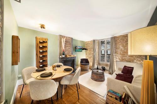 Dijon Centre Ville Apartment | Oenosuite - Charme & Vin en hyper-centre