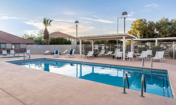 Mesquite Apartment | Off Course by J and Amy BL117312073