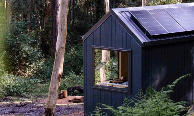 Main Creek House | Off-Grid Cabin Tucked into Nature - Pet Friendly - Mahli