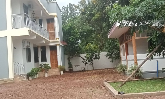 Moshi House | Offering travelers a perfect blend of convenience and natural beauty