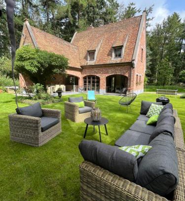 Knesselare House | oh deer